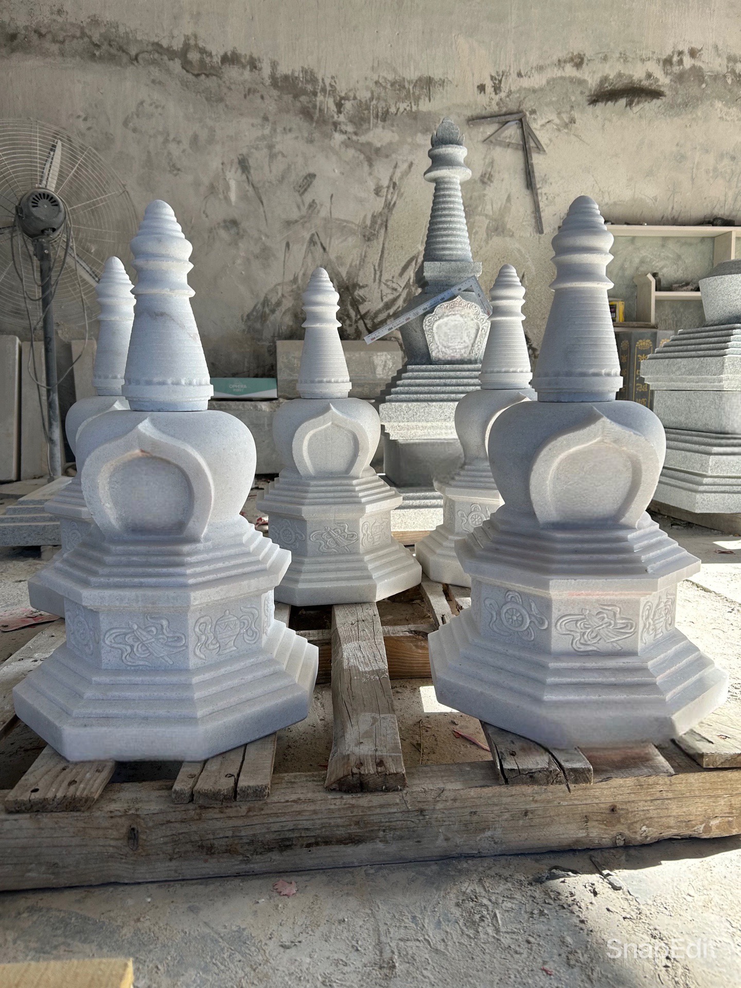 Tháp Thờ Tro Cốt tháp thờ tro cốt