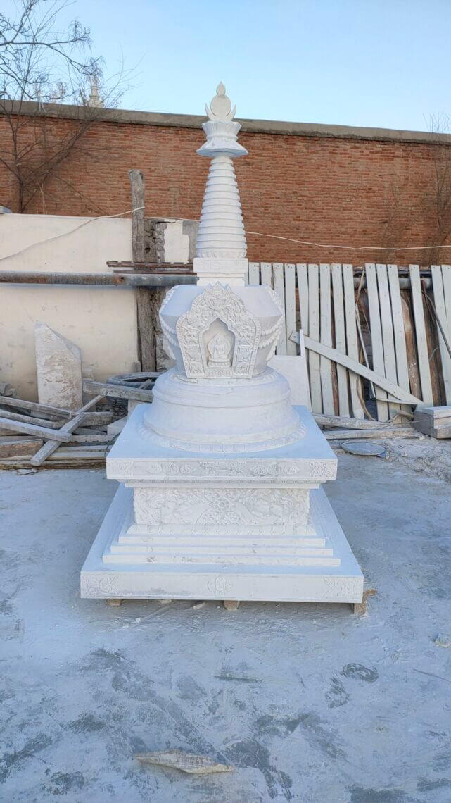 Mộ Tháp Phật Giáo tháp đá trắng