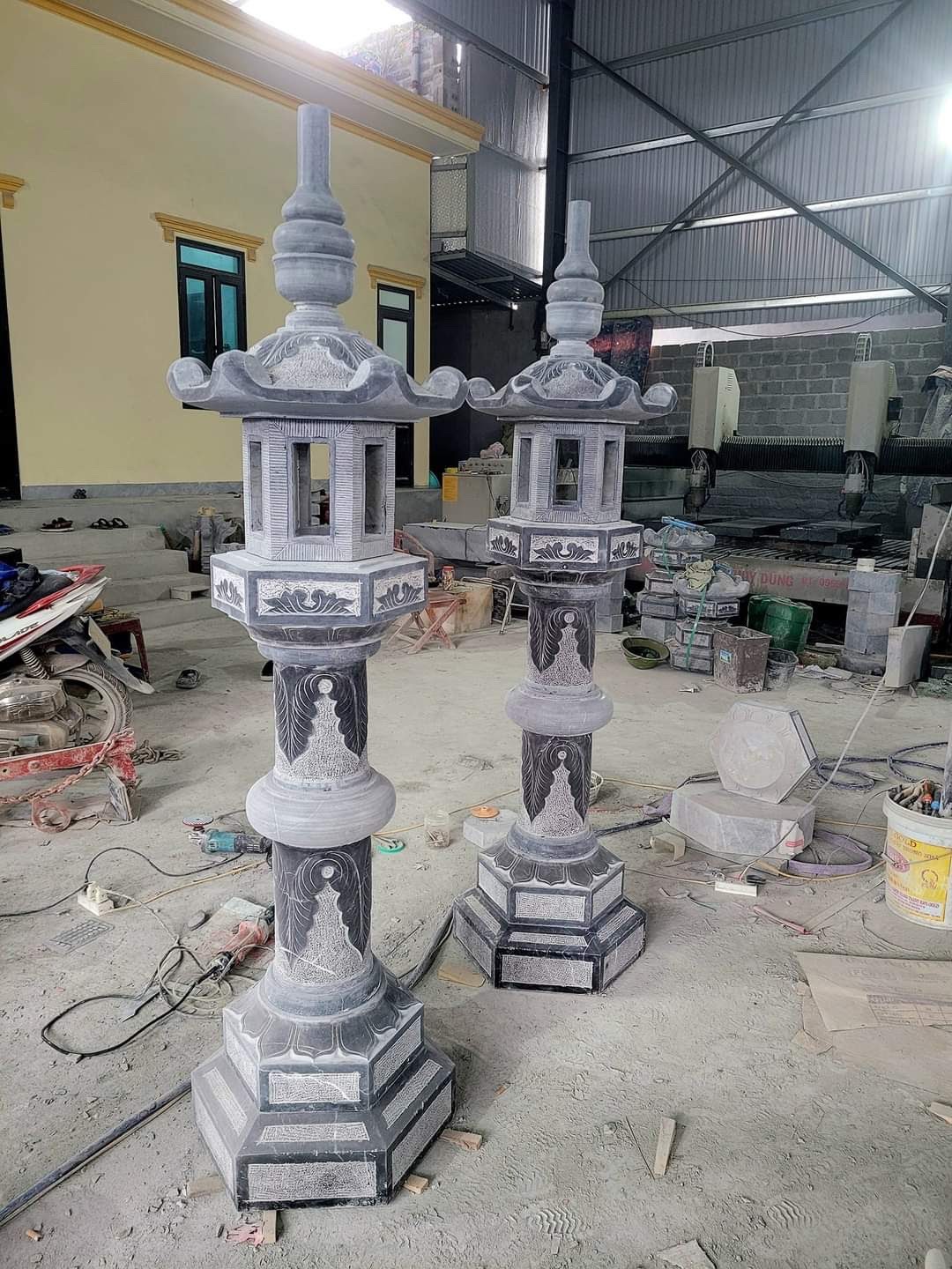 Đôi Đèn Đá - Sản Phẩm Tâm Linh Chất Lượng Cao Đôi Đèn Đá thiên nhiên 167cm, sản phẩm tâm linh chất lượng cao - mẫu 1